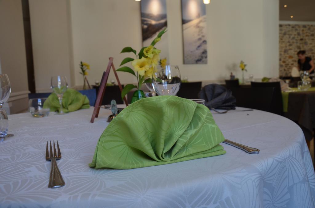 Logis Auberge De L'Allagnonette Saint-Poncy Dış mekan fotoğraf