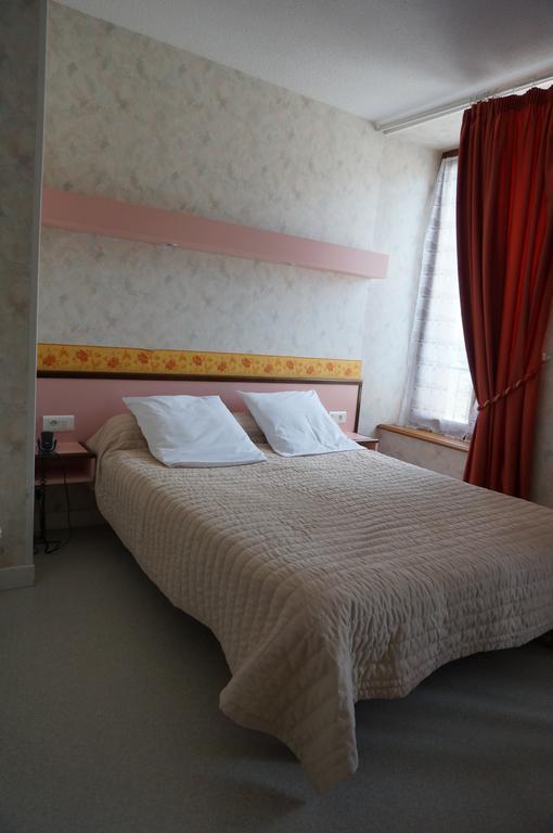 Logis Auberge De L'Allagnonette Saint-Poncy Dış mekan fotoğraf