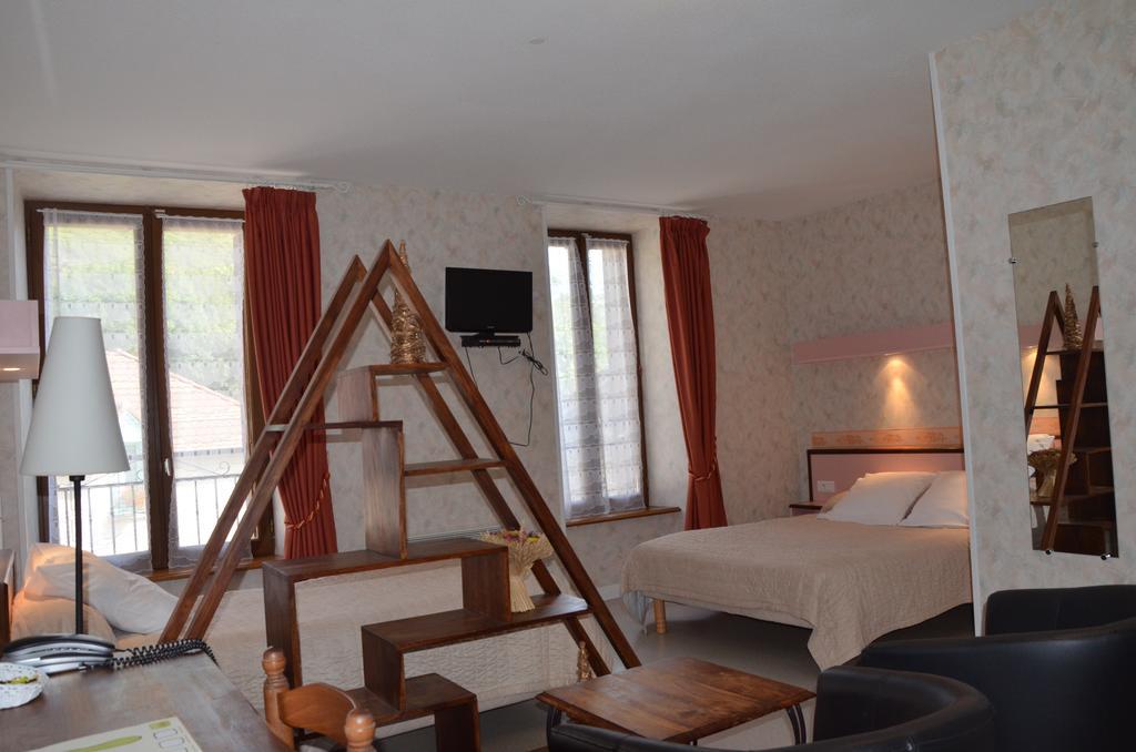 Logis Auberge De L'Allagnonette Saint-Poncy Dış mekan fotoğraf